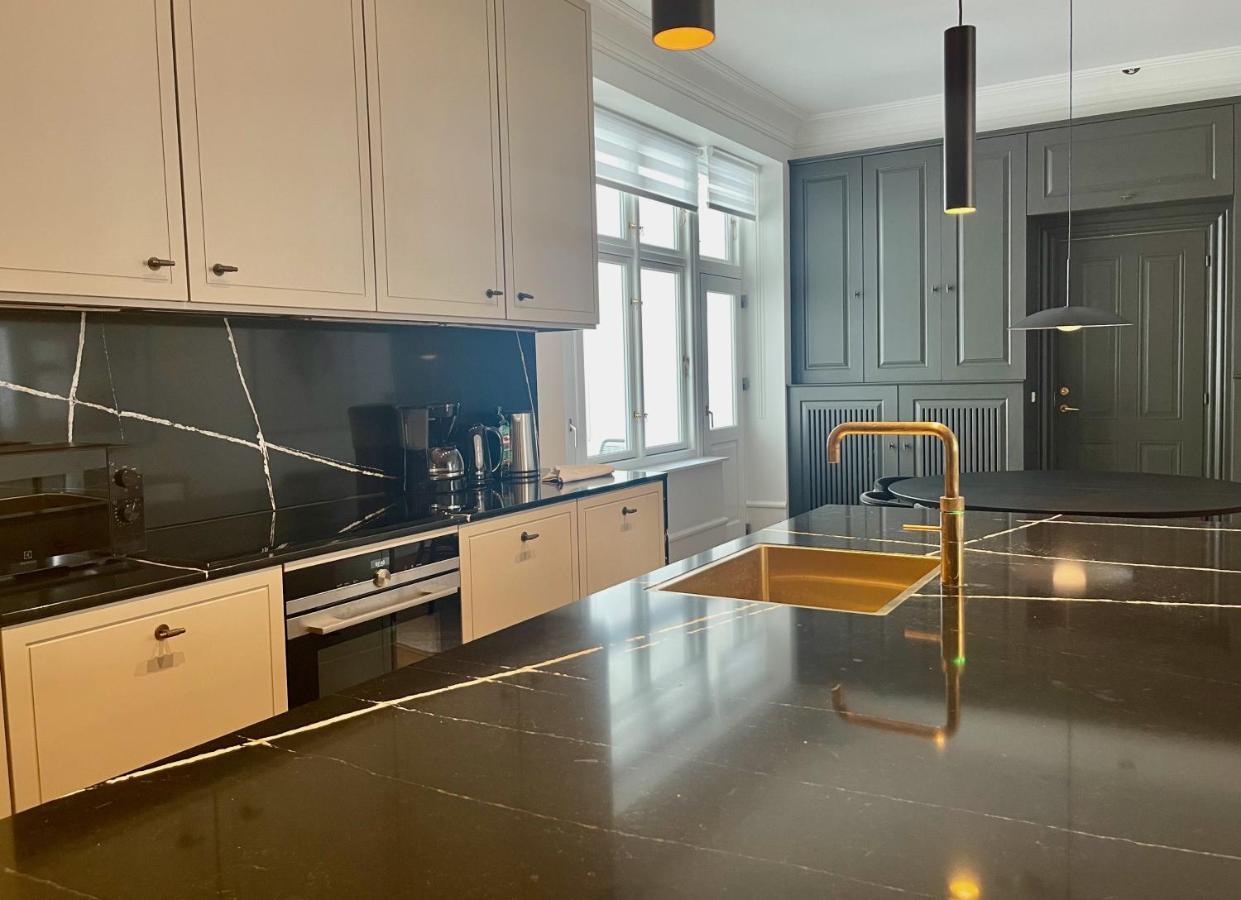 Beautiful 3 Bedroom Flat Next To The Marble Church Kopenhagen Exterior foto