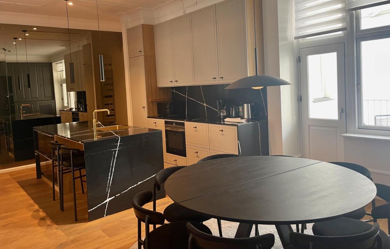 Beautiful 3 Bedroom Flat Next To The Marble Church Kopenhagen Exterior foto